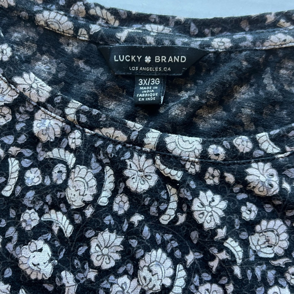 Lucky Brand Women's Black Mixed Floral Print Long Sleeve Boho Tunic Top 3X - Picture 11 of 11